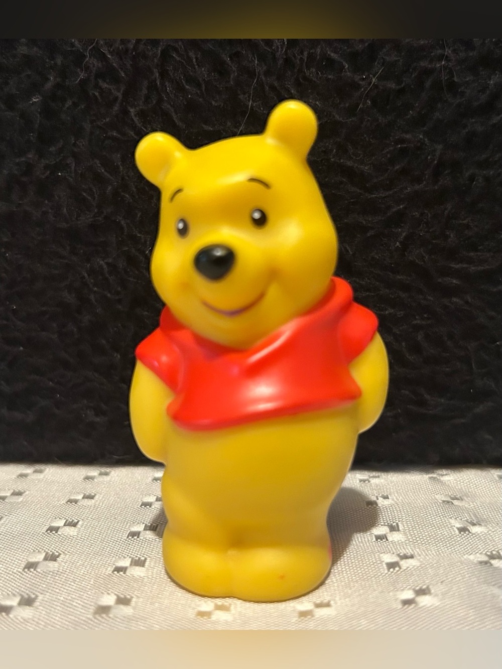 Fisher-Price Little People Disney Winnie the Pooh Figure